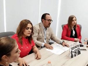 En Guanajuato 65 mil estudiantes están afectados por el cierre de Escuelas de Tiempo Completo En Guanajuato 65 mil estudiantes están afectados por el cierre de Escuelas de Tiempo Completo