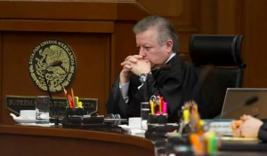 La corte queda a deber La corte queda a deber