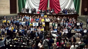 Diputados de oposición frenaron la iniciativa presidencial de reforma eléctrica Diputados de oposición frenaron la iniciativa presidencial de reforma eléctrica