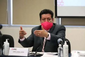 Inicia el INE la entrega de la documentación para la consulta ciudadana sobre revocación de mandato Inicia el INE la entrega de la documentación para la consulta ciudadana sobre revocación de mandato