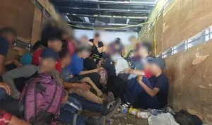 Del 1 de enero al 13 de abril el INM rescató a 115,379 migrantes, de los cuales 17,649 eran menores de edad Del 1 de enero al 13 de abril el INM rescató a 115,379 migrantes, de los cuales 17,649 eran menores de edad