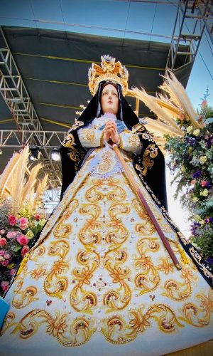 El pueblo católico de Irapuato conmemoró el Centenario de la Coronación Pontificia de la Virgen de la Soledad, patrona de Irapuato El pueblo católico de Irapuato conmemoró el Centenario de la Coronación Pontificia de la Virgen de la Soledad, patrona de Irapuato