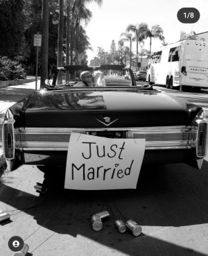 Kourtney Kardashian y Travis Barker, sí son Kourtney Kardashian y Travis Barker, sí son