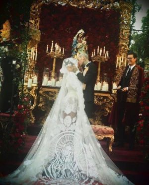 Tres bodas después… Tres bodas después…
