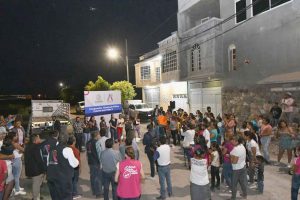 Alumbrado público a colonias y comunidades de Irapuato Alumbrado público a colonias y comunidades de Irapuato