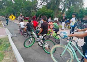 Con actividades lúdicas transmiten Educación Vial a chicos y grandes* Con actividades lúdicas transmiten Educación Vial a chicos y grandes*
