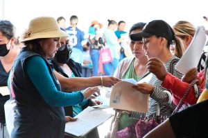 Llevan jornadas para registro de becas en comunidades rurales Llevan jornadas para registro de becas en comunidades rurales