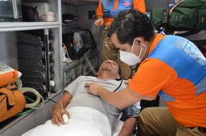 SSG reconoce el trabajo del paramédico con 9 años integrado al Sistema de Urgencias del Estado. SSG reconoce el trabajo del paramédico con 9 años integrado al Sistema de Urgencias del Estado.