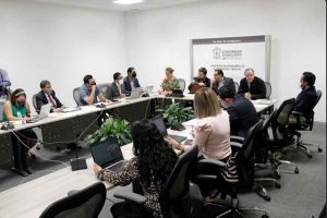 Piden diputados realizar auditoría a gobierno del estado y a municipios Piden diputados realizar auditoría a gobierno del estado y a municipios