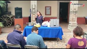 ¿Te gustaría aprender a hacer fresas cristalizadas? ¿Te gustaría aprender a hacer fresas cristalizadas?