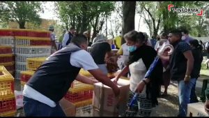 Entregan gallinas a comunidades para apoyo a la economía familiar Entregan gallinas a comunidades para apoyo a la economía familiar