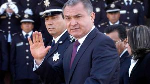 Fiscales de EU revelan que García Luna amenazó e intentó sobornar a periodistas y matar a testigos Fiscales de EU revelan que García Luna amenazó e intentó sobornar a periodistas y matar a testigos