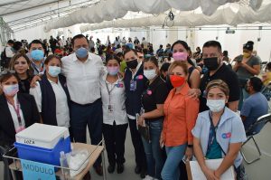 Guanajuato supera los 10 millones de vacunas aplicadas contra el COVID-19. Guanajuato supera los 10 millones de vacunas aplicadas contra el COVID-19.