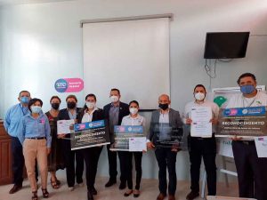 SSG entrega placas a establecimientos “100 % Libres de Humo de Tabaco” SSG entrega placas a establecimientos “100 % Libres de Humo de Tabaco”