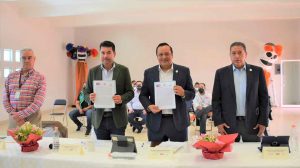 Toman protesta los integrantes de la Mesa Interinstitucional para la Prevención de Adicciones de Pueblo Nuevo Toman protesta los integrantes de la Mesa Interinstitucional para la Prevención de Adicciones de Pueblo Nuevo