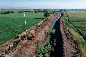 Trabaja Japami en la limpieza del río Guanajuato Trabaja Japami en la limpieza del río Guanajuato