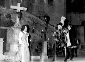 Con tres puestas en escena, el Teatro Universitario conmemora 70 años de actividades Con tres puestas en escena, el Teatro Universitario conmemora 70 años de actividades