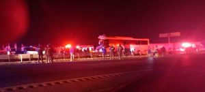 Camionazo en el libramiento deja dos personas fallecidas y 20 heridos Camionazo en el libramiento deja dos personas fallecidas y 20 heridos