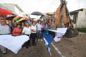 Continúa programa de pavimentación de calles Continúa programa de pavimentación de calles