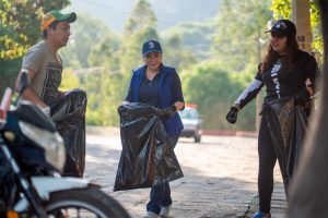 Comanda Samantha Smith iniciativa para solidarizarse con trabajadores de Limpia en su día Comanda Samantha Smith iniciativa para solidarizarse con trabajadores de Limpia en su día