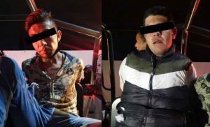 Detiene Policía de Salamanca a dos hombres por posesión de sustancias ilícitas y arma. Detiene Policía de Salamanca a dos hombres por posesión de sustancias ilícitas y arma.
