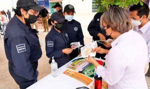 En Guanajuato 468 promotores de la Salud realizan acciones de prevención y promoción a la salud, promoviendo estilos de vida saludables. En Guanajuato 468 promotores de la Salud realizan acciones de prevención y promoción a la salud, promoviendo estilos de vida saludables.