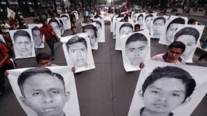 Detienen a General, involucrado en el caso Ayotzinapa Detienen a General, involucrado en el caso Ayotzinapa