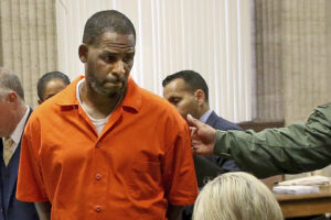Robert Sylvester Kelly declarado culpable. Robert Sylvester Kelly declarado culpable.