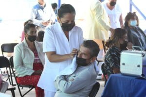 ACERCAN FERIA DE SERVICIOS A IRAPUATENSES ACERCAN FERIA DE SERVICIOS A IRAPUATENSES