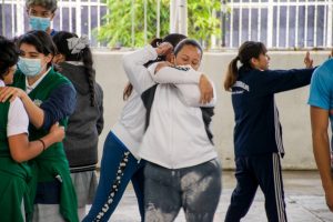 Llega caravana de servicios «Mujeres Pensando en Grande» a la secundaria Quanaxhuato Llega caravana de servicios «Mujeres Pensando en Grande» a la secundaria Quanaxhuato