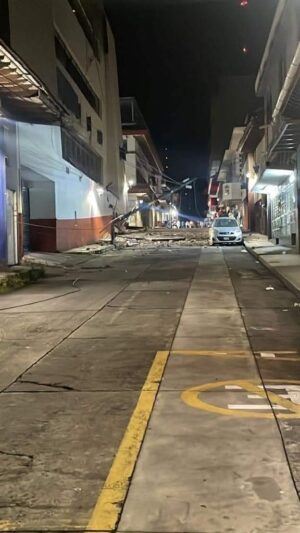 Sismo vuelve a azotar a México durante la madrugada Sismo vuelve a azotar a México durante la madrugada