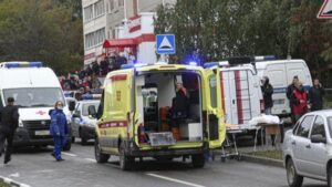 15 muertos y 24 heridos tras ataque a escuela en Rusia 15 muertos y 24 heridos tras ataque a escuela en Rusia