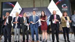 Inaugura Gobernador el 9º Foro de Proveeduría Automotriz Inaugura Gobernador el 9º Foro de Proveeduría Automotriz