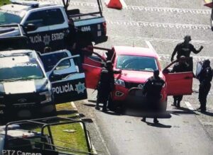 Detienen a cuatro falsos militares Detienen a cuatro falsos militares