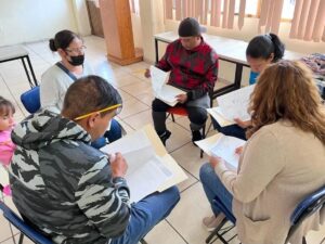 Instituciones educativas de Moroleón se sumaron a talleres de Crianza Positiva. Instituciones educativas de Moroleón se sumaron a talleres de Crianza Positiva.