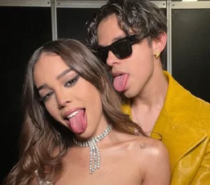 ¡Danna Paola está muy enamorada! ¡Danna Paola está muy enamorada!