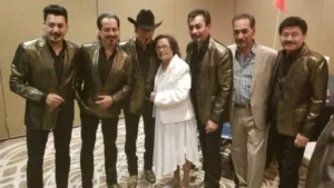 Muere la señora Consuelo Angulo de Hernandez (mamá de lo vocalistas de los Tigres del Norte) Muere la señora Consuelo Angulo de Hernandez (mamá de lo vocalistas de los Tigres del Norte)