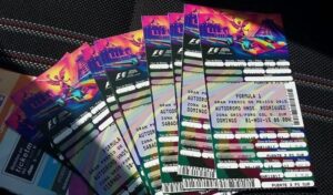 40 sujetos fueron detenidos por revender boletos para el evento de F1. 40 sujetos fueron detenidos por revender boletos para el evento de F1.