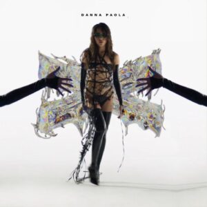 Danna Paola explica el motivo de la suspensión de su gira XT4S1S Danna Paola explica el motivo de la suspensión de su gira XT4S1S