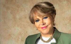 Lolita Ayala preocupa al reaparecer con oxígeno y silla de ruedas; aún sufre secuelas del accidente aéreo Lolita Ayala preocupa al reaparecer con oxígeno y silla de ruedas; aún sufre secuelas del accidente aéreo