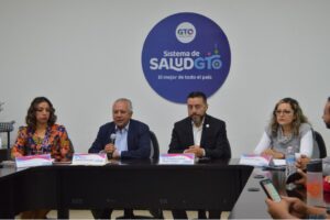 El Sistema de Salud Gto atiende a 200 menores de 18 años con algún tipo de cáncer, la leucemia es la más frecuente. El Sistema de Salud Gto atiende a 200 menores de 18 años con algún tipo de cáncer, la leucemia es la más frecuente.