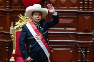Castillo disuelve congreso peruano e impone gobierno mediante decretos Castillo disuelve congreso peruano e impone gobierno mediante decretos