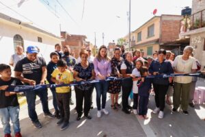 SE TRANSFORMA IRAPUATO CON OBRAS SOCIALES SE TRANSFORMA IRAPUATO CON OBRAS SOCIALES
