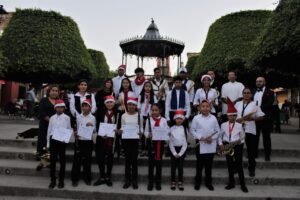 Banda Sinfónica Vientos Musicales presenta Mágica Navidad Banda Sinfónica Vientos Musicales presenta Mágica Navidad