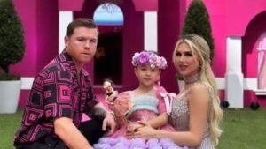 «Canelo» Álvarez celebra el cumpleaños de su hija «Canelo» Álvarez celebra el cumpleaños de su hija