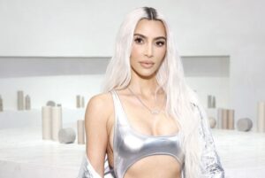 Kim Kardashian no descarta volver enamorarse y de paso casarse por cuarta vez Kim Kardashian no descarta volver enamorarse y de paso casarse por cuarta vez