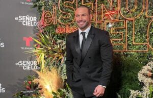 El señor de los Cielos está de regreso en su Octava Temporada. El señor de los Cielos está de regreso en su Octava Temporada.