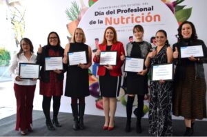 SSG reconoce a los profesionales de la nutrición. SSG reconoce a los profesionales de la nutrición.