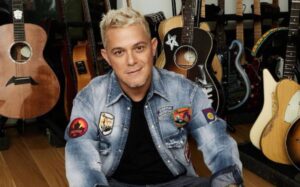 Alejandro Sanz pisa más fuerte que nunca en su regreso a México Alejandro Sanz pisa más fuerte que nunca en su regreso a México