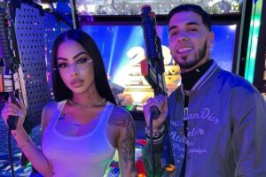 Anuel AA anuncia truene con su esposa Yailín Anuel AA anuncia truene con su esposa Yailín